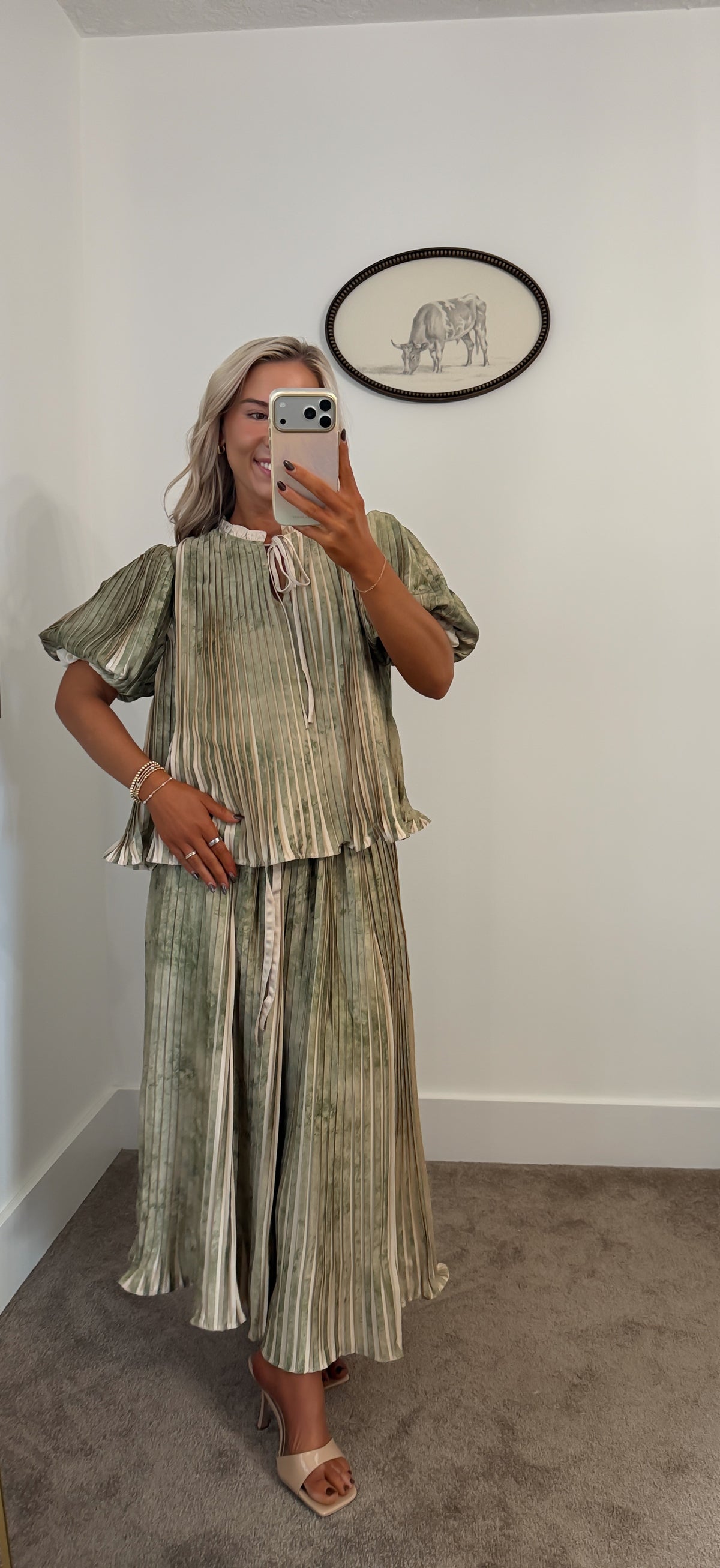 Watercolor Pleated Midi Set (Olive)