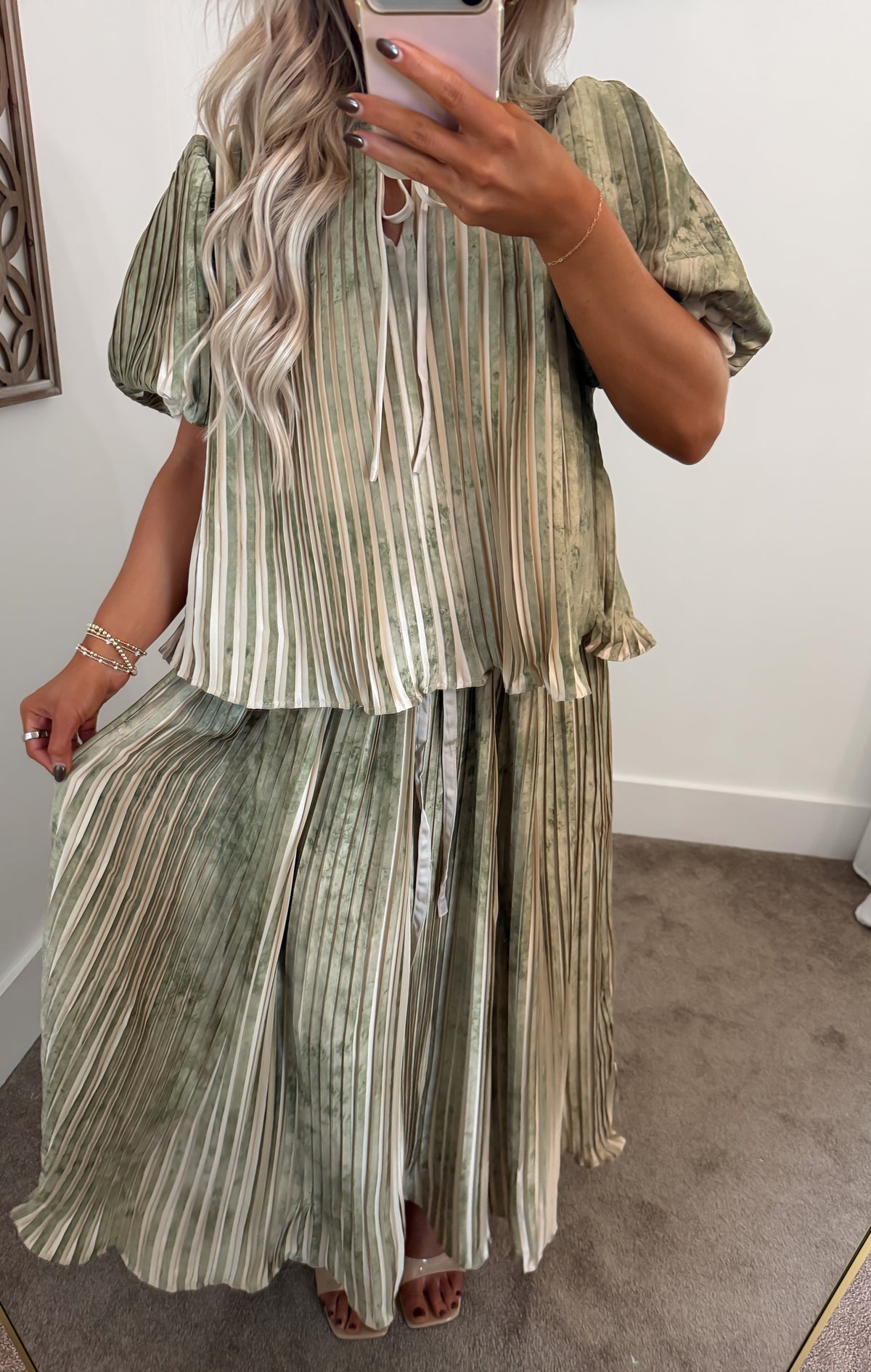 Watercolor Pleated Midi Set (Olive)